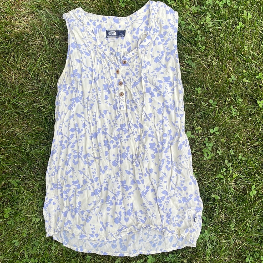 Flowy tank/tunic North Face!